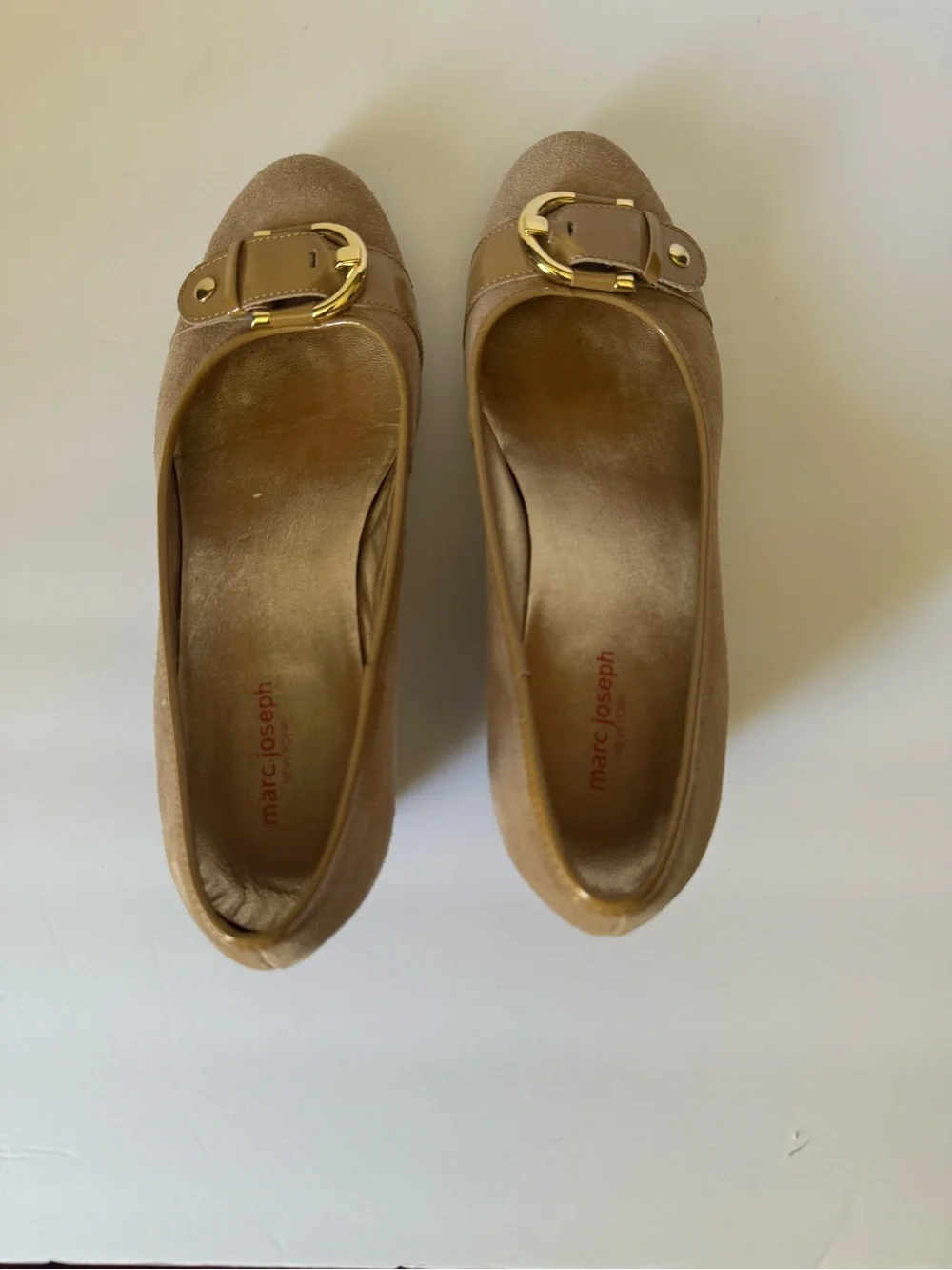Marc Joseph Women’s 11 Taupe Faux Suede Wedge With Gold Buckle Shoe Dress Casual